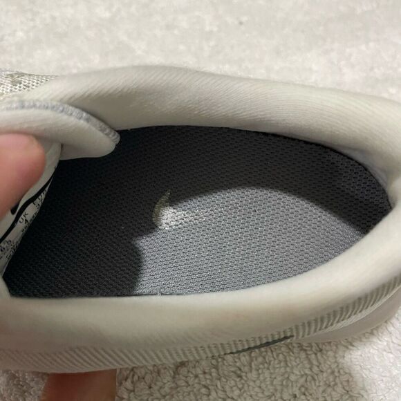 Nike Flex Contact Women White Cool Gray Sneakers Size 6.5 Athletic Running Shoes - Picture 5 of 12